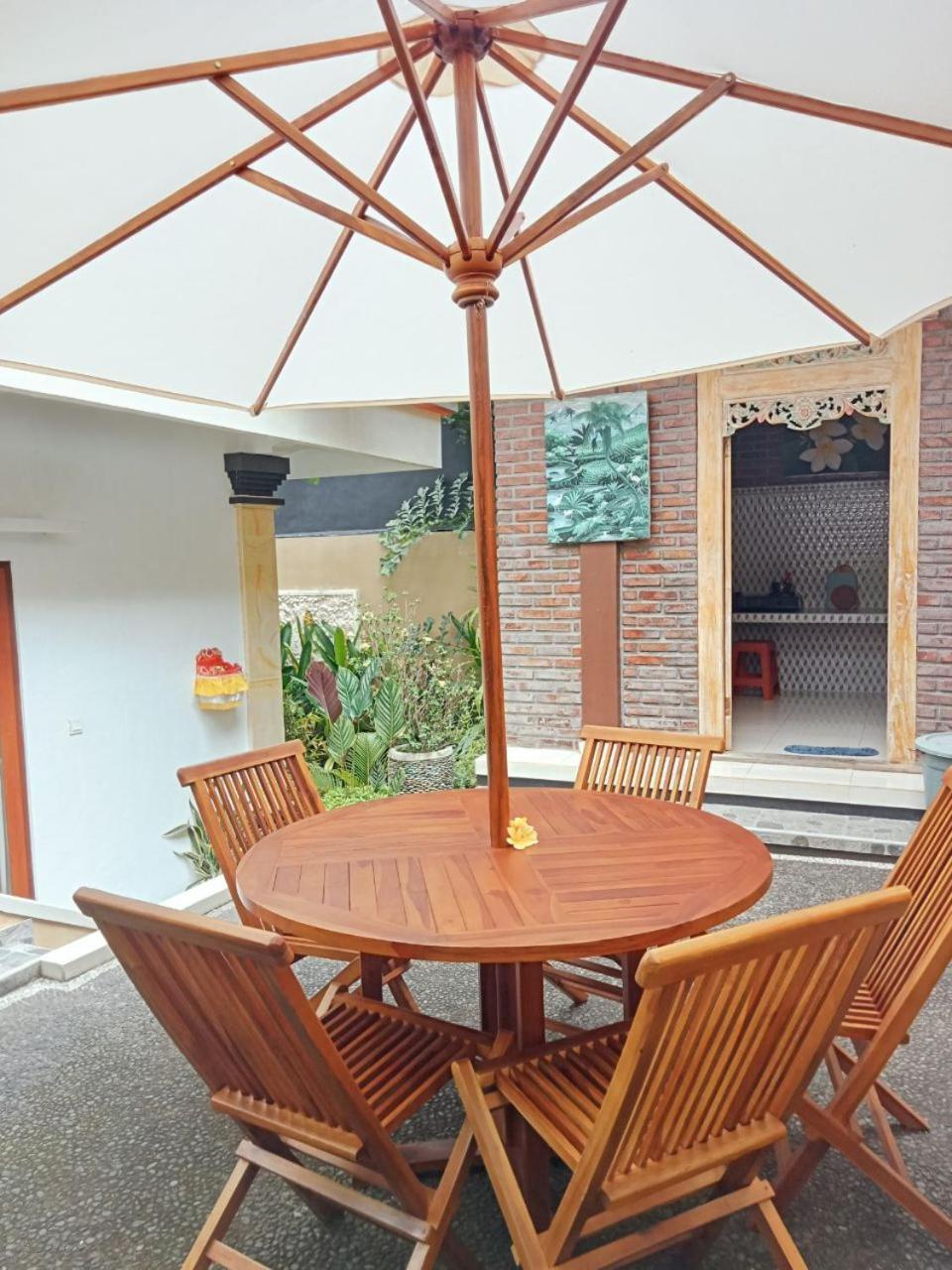 Lavista Guesthouse Ubud Buitenkant foto