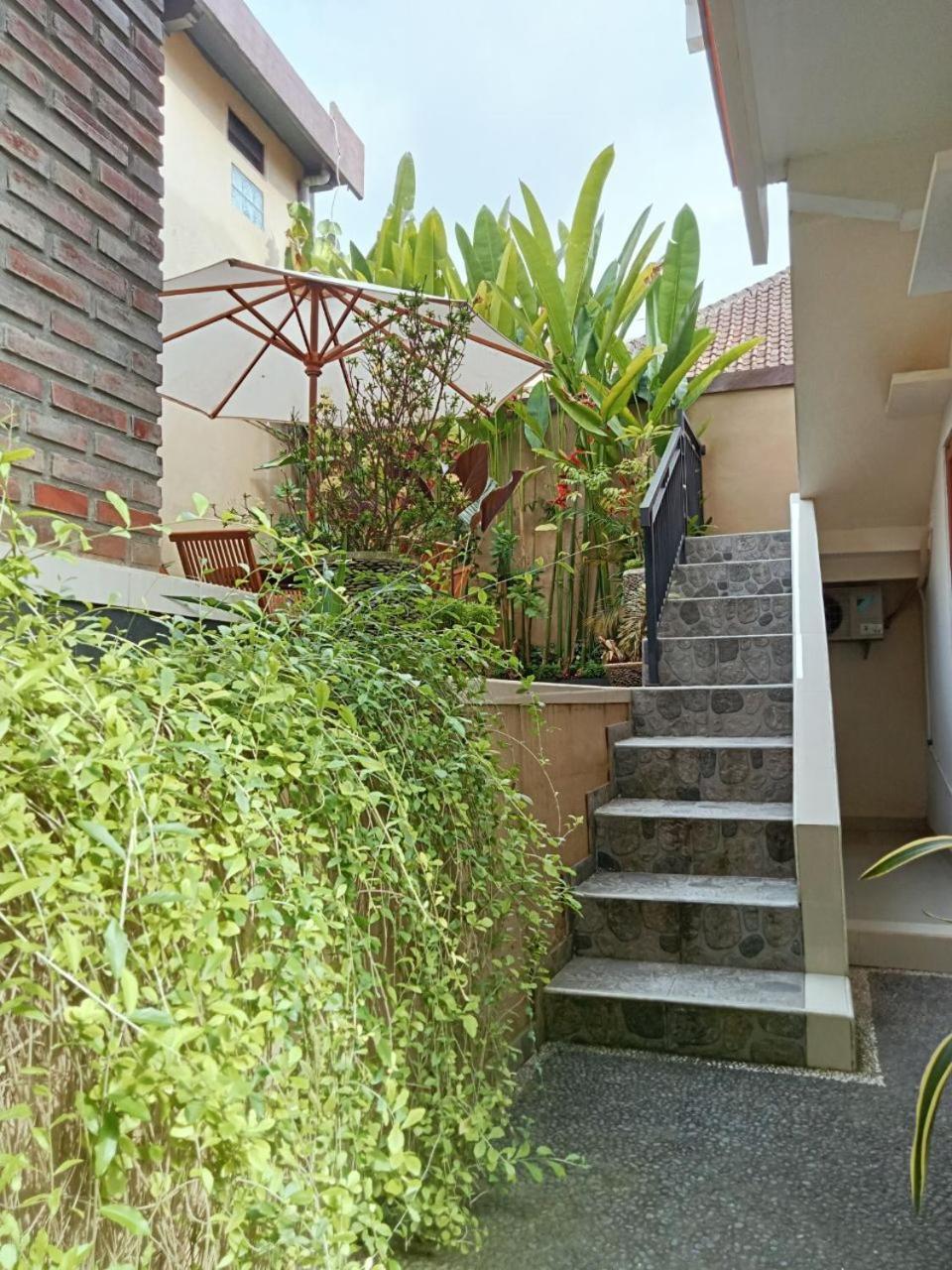 Lavista Guesthouse Ubud Buitenkant foto